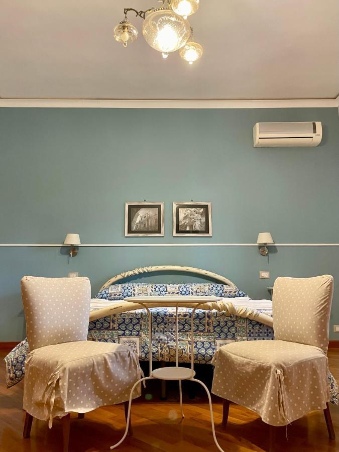 Villa Mara B&B Noto Bilik gambar