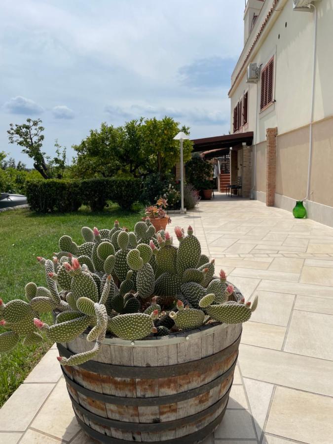 Villa Mara B&B Noto Luaran gambar